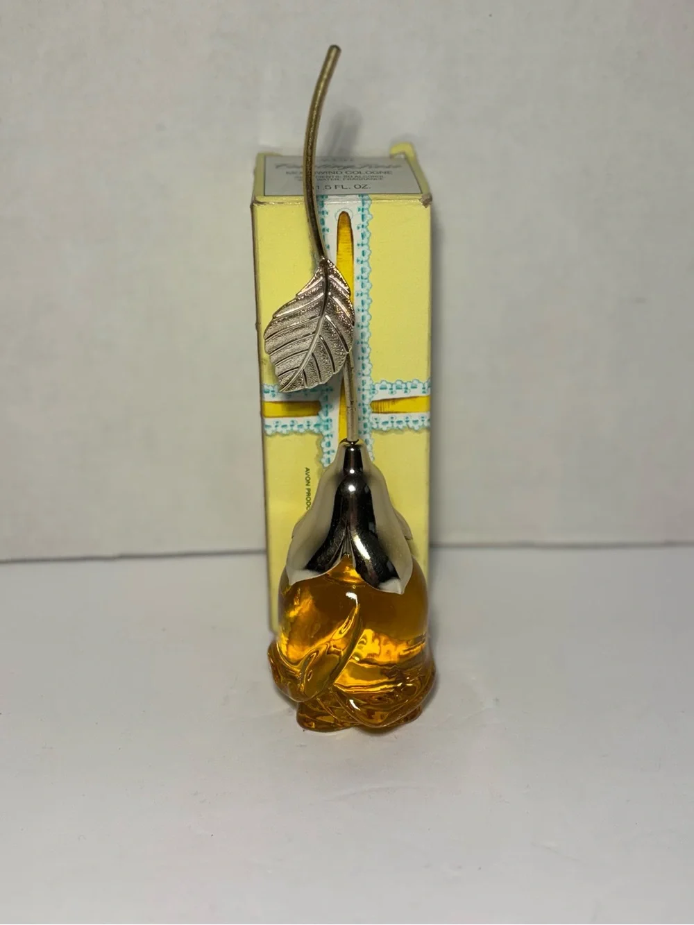Avon VTG Courting Rose Moonwind Cologne Amber Decanter Gold Stem Full New In Box